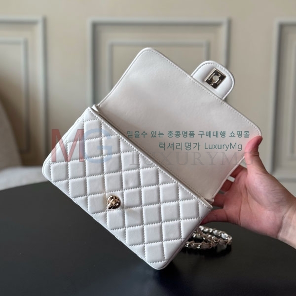 ��* �ڵ� �̴� �÷��� AS4924-304