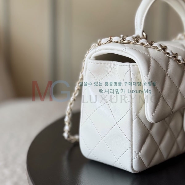 ��* Ŭ���� ���̴� �ڵ�� AS2431-504