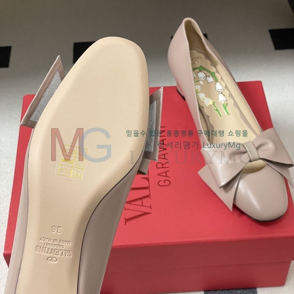 ���� �߷�Ƽ�� ������ V0069233-2