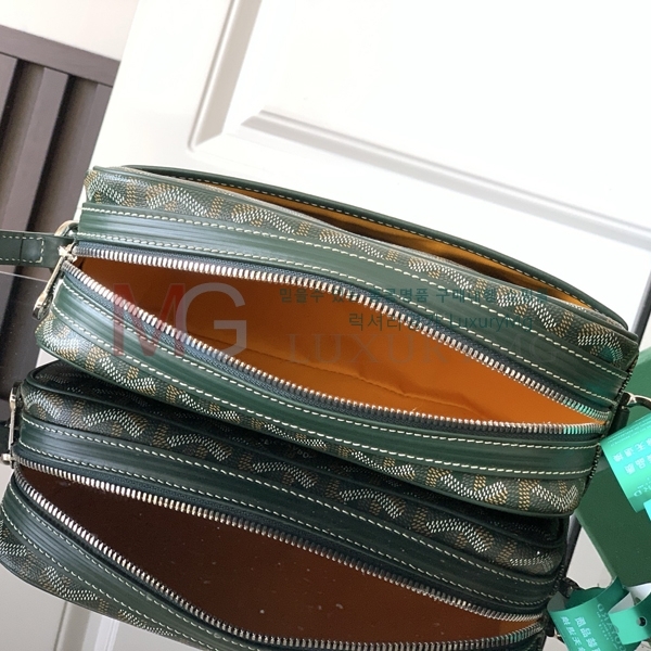 ���ߵ� ī�丣 ũ�ν��� G80133-1