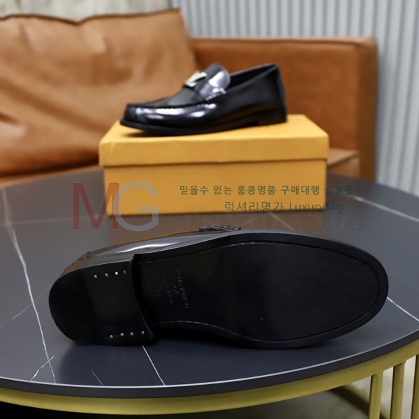  ̺ ĳ־  1LV3077808-1