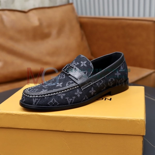  ̺ ĳ־  1LV3077805-2