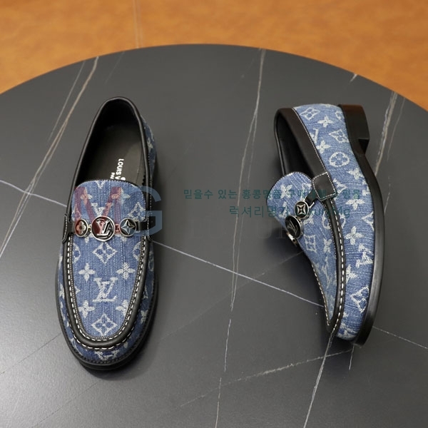  ̺ ĳ־  1LV3077805-1