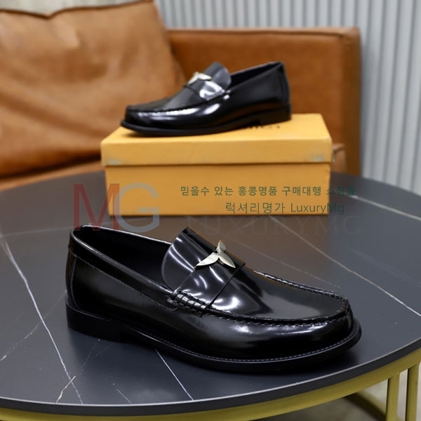  ̺ ĳ־  1LV3077806-4