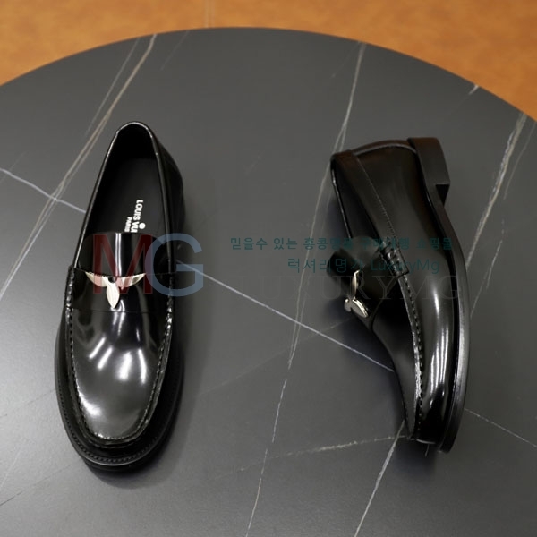  ̺ ĳ־  1LV3077806-4