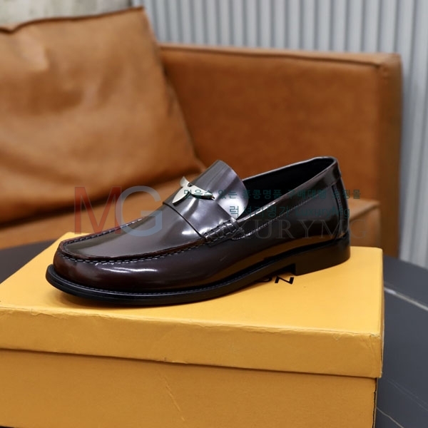  ̺ ĳ־  1LV3077806-3