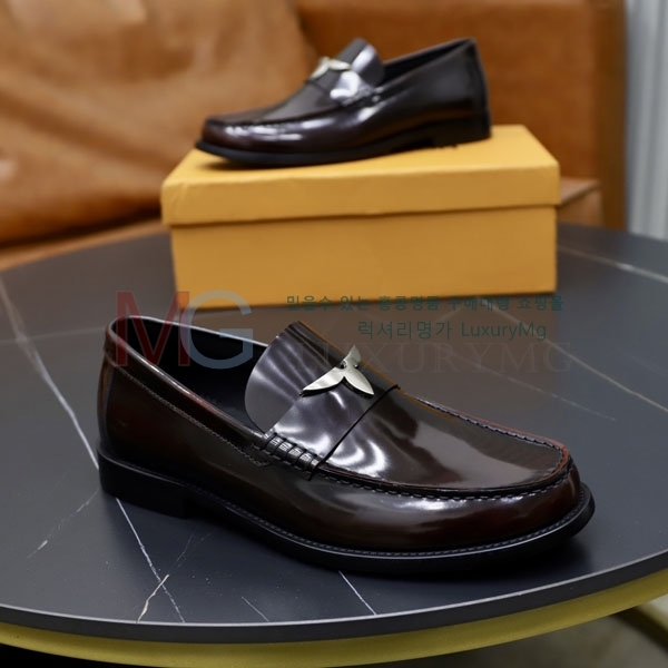  ̺ ĳ־  1LV3077806-3