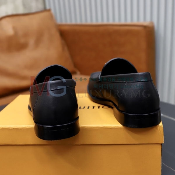  ̺ ĳ־  1LV3077806-2