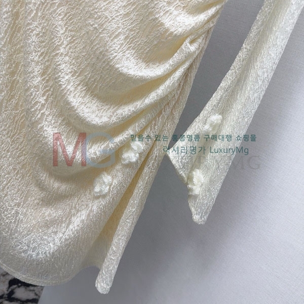 ���� �߷�Ƽ�� ���ǽ� VA3567567-7