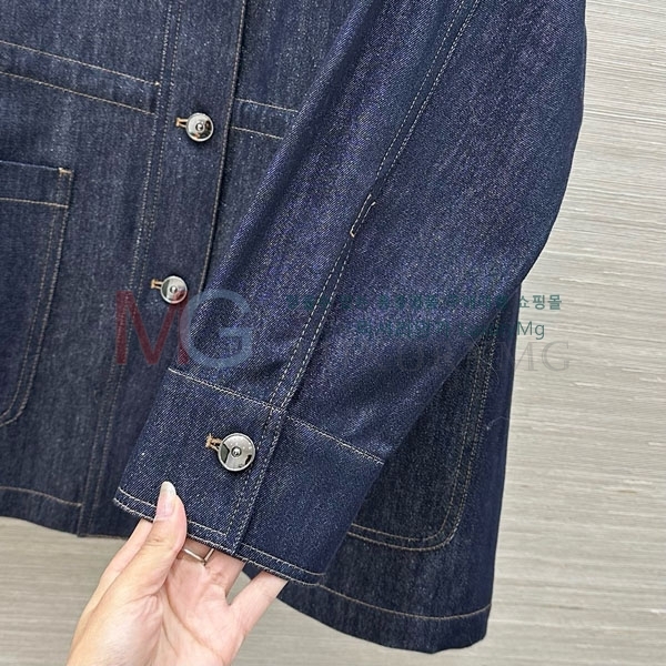 ���� ���ڷ� ��ġ�ڸ� ���� BC244502-1