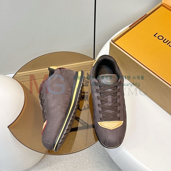 �������� ����*�� ����Ŀ�� LV612228