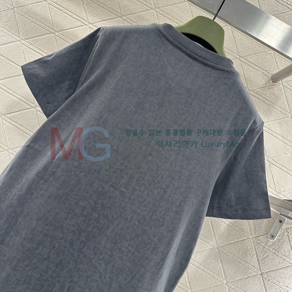 �������� �߷��þư� ���� Ƽ���� BL63404-3