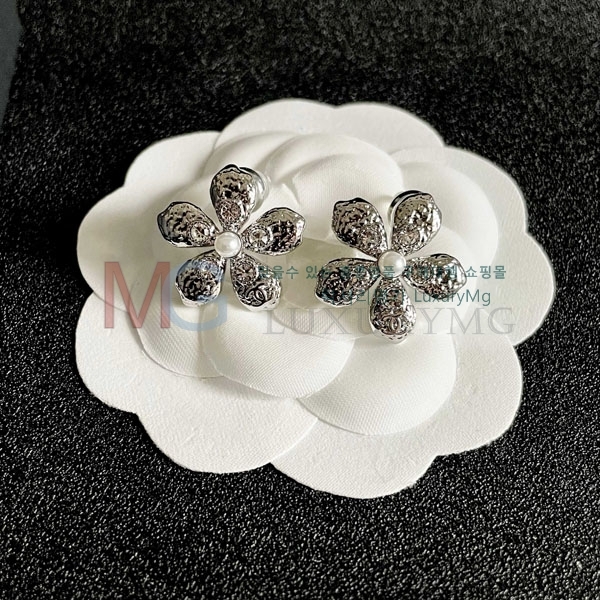 ��* �Ͱ��� CHA657808-4