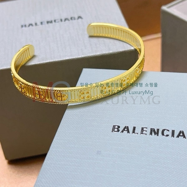 �������� �߷��þư� ���� BA44560-3