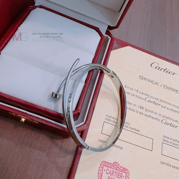 �������� ��쿡 ���� CAR23402-3