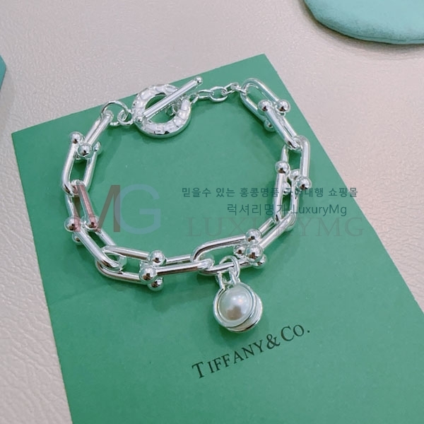 Ƽ�Ĵ� ���� �������� TF45608-9