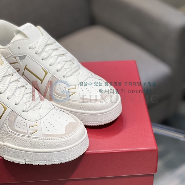  ���� �߷�Ƽ�� ����Ŀ�� V6A36605