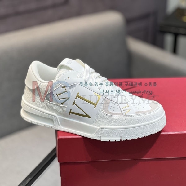  ���� �߷�Ƽ�� ����Ŀ�� V6A36605