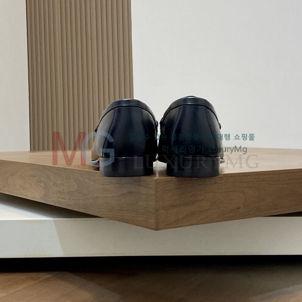 ���� ���� ����/���� GG1800058-3