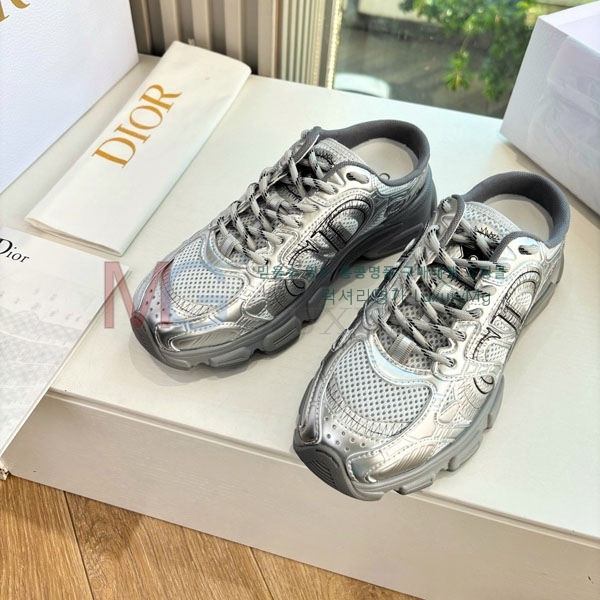 ��� �� ����Ŀ�� �������� DR966066-1