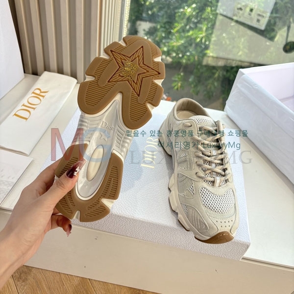 ��� �� ����Ŀ�� �������� DR966066-4