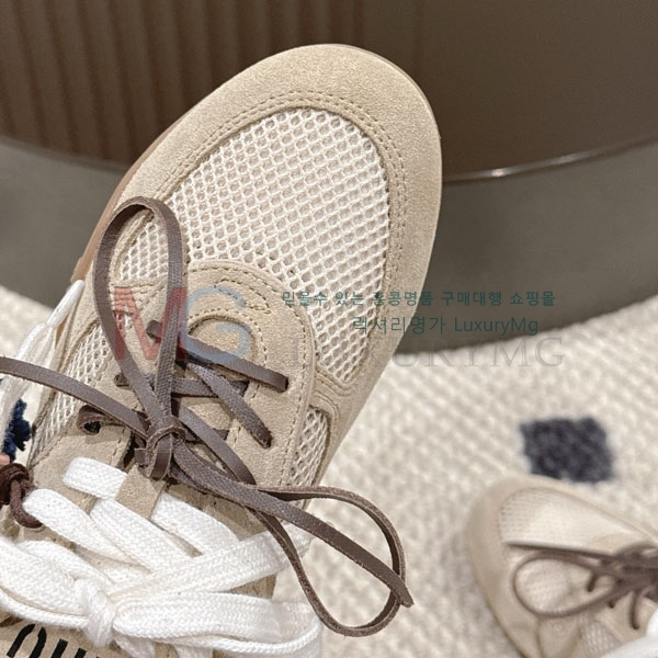 ���� �̿�̿� ����Ŀ�� 1M622810-2