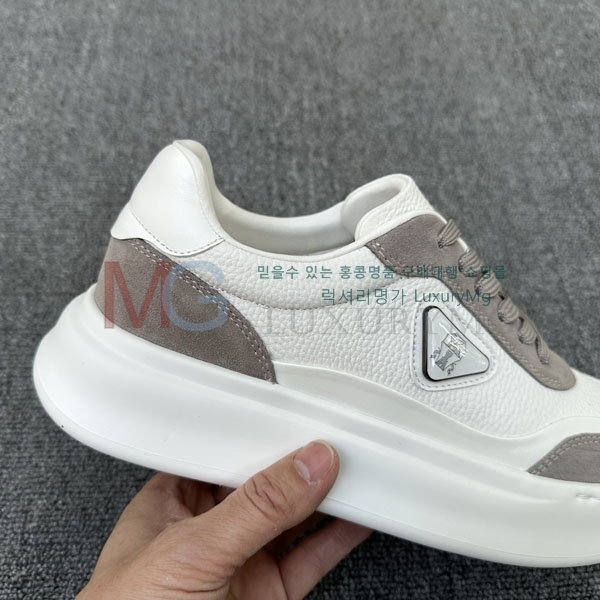 ���ڷ� ��ġ�ڸ� ����Ŀ�� BC771150-3