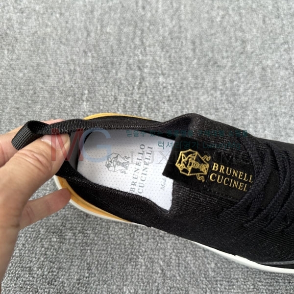 ���ڷ� ��ġ�ڸ� ����Ŀ�� BC771153-5