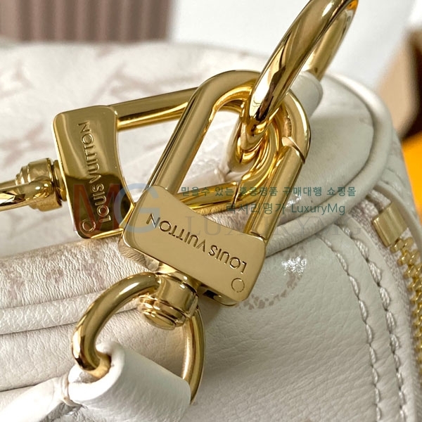 ���̺��� ���ǵ� �ݵѸ��� 25 M26690-400