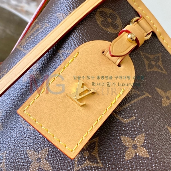 ���̺��� ĳ���� �̽�Ʈ ����Ʈ M28101-310