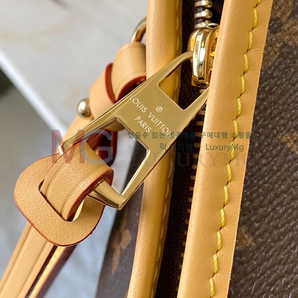 ���̺��� ĳ���� �̽�Ʈ ����Ʈ M28101-310