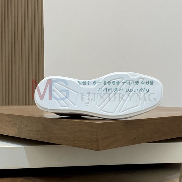 ���� ���ڷ� ��ġ�ڸ� ����Ŀ�� T660093