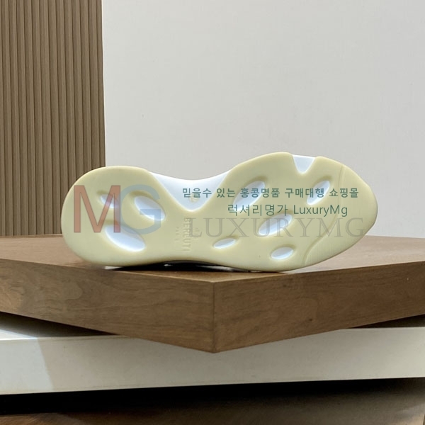 ���� ���ڷ� ��ġ�ڸ� ����Ŀ�� BC22601