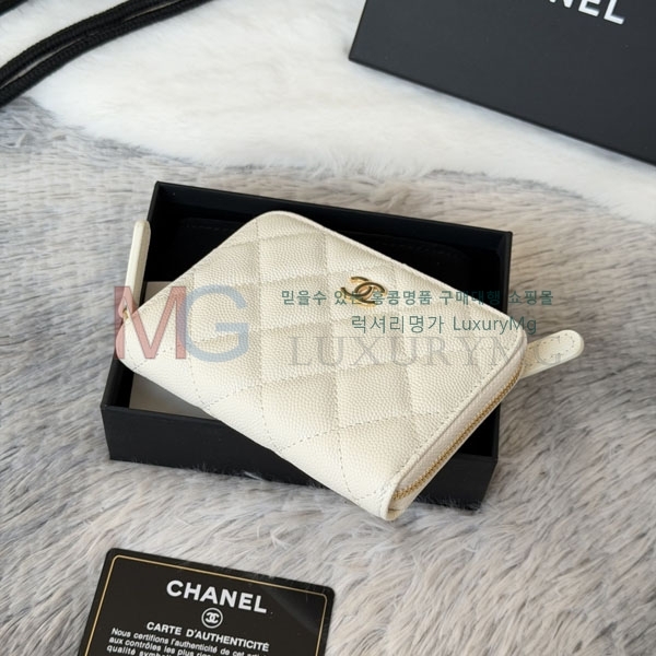 ��* Ŭ���� ���۵��� ������ AP4652-15