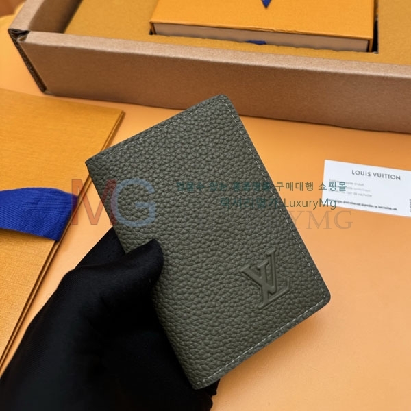 ���̺��� ���� ���ų����� M25950-54