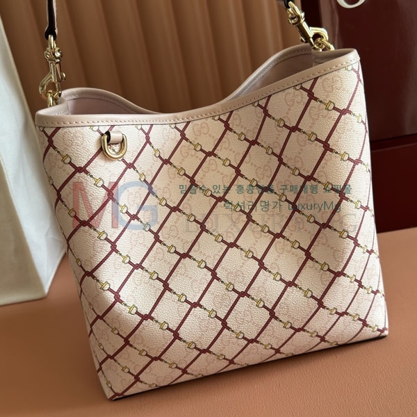 ���� GG ������ ���� ��Ŷ�� 815103-22