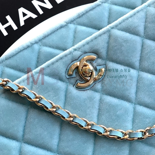 ��* ü�� �̴� ũ�ν��� A62200-3