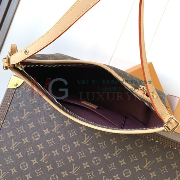 ���̺��� ĳ���� �̽�Ʈ ����Ʈ M28101-1