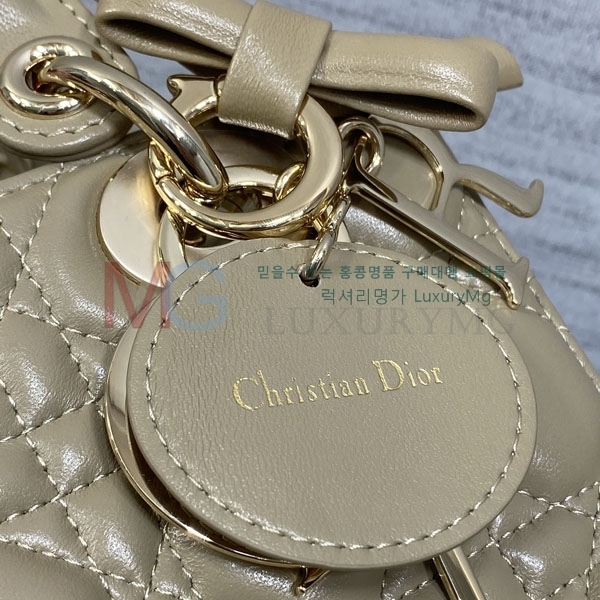 ��� ���� ���̵�� M078010-1