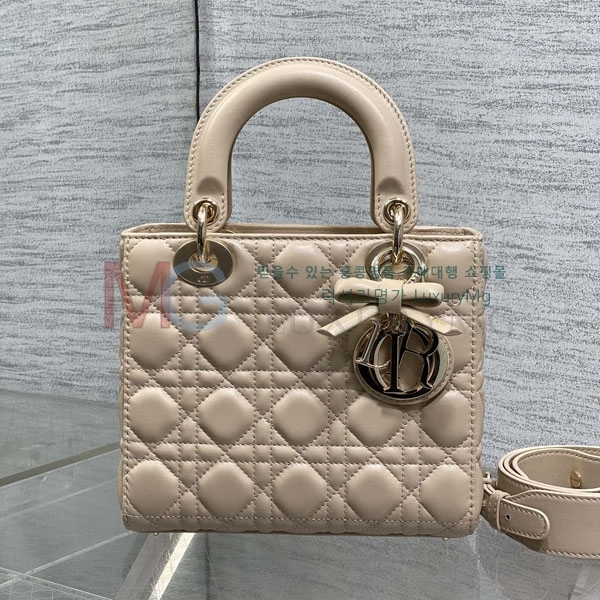 ��� ���� ���̵�� M078010-2