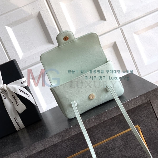 ��*  �̴� ����� A855010-5