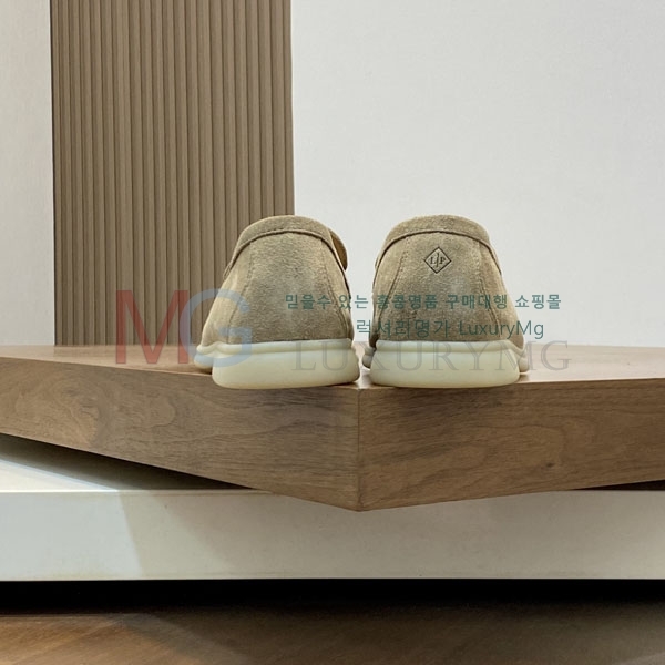 ���� �η�**�� ĳ�־� ���� 3LP580114-8