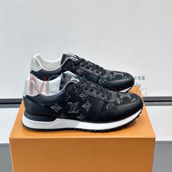 ����  ����*�� ����Ŀ�� LV764402-4