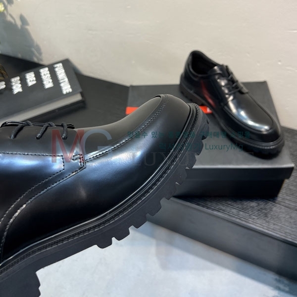 ���� ����� ���� PA590702-2