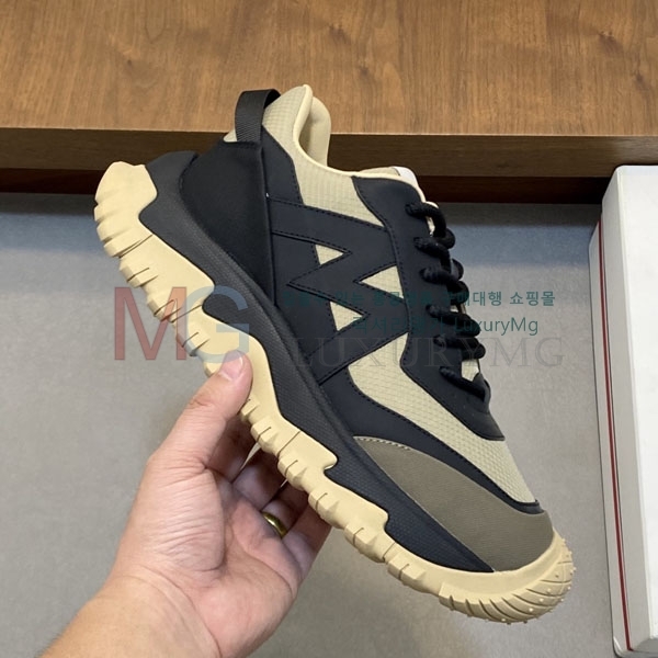 ��**�� ����Ŀ�� MN336011