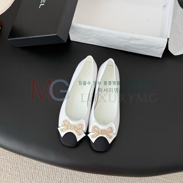 ���� ��*  �÷����� A7116602