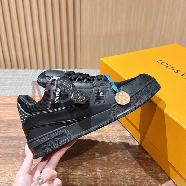 �������� ����*�� ����Ŀ�� LV618881-1