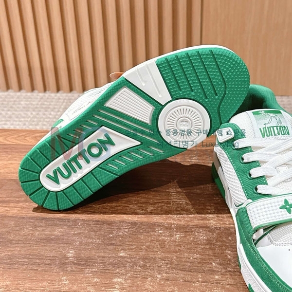 �������� ����*�� ����Ŀ�� LV618882-4