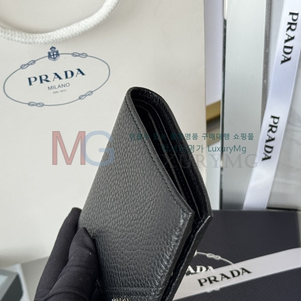 ����� ������ 2M0513-303