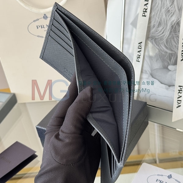 ����� ������ 2M0513-304